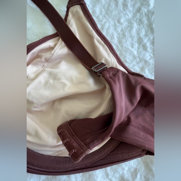 Spanx Minimizer Underwire Bra - Picture 8 of 9